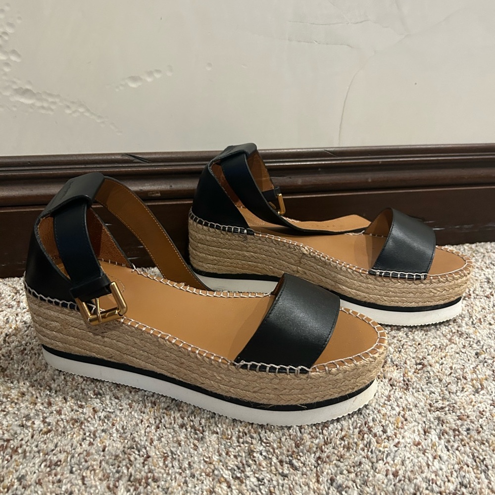 Glyn Platform Sandal in Black
See By Chloe in size 39!